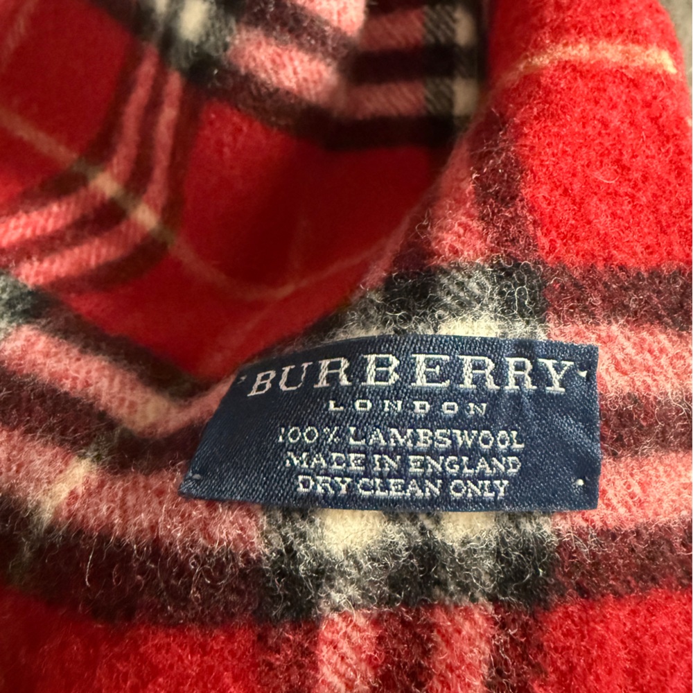 BURBERRY Red Plaid Lambswool Scarf - Picture 4 of 5